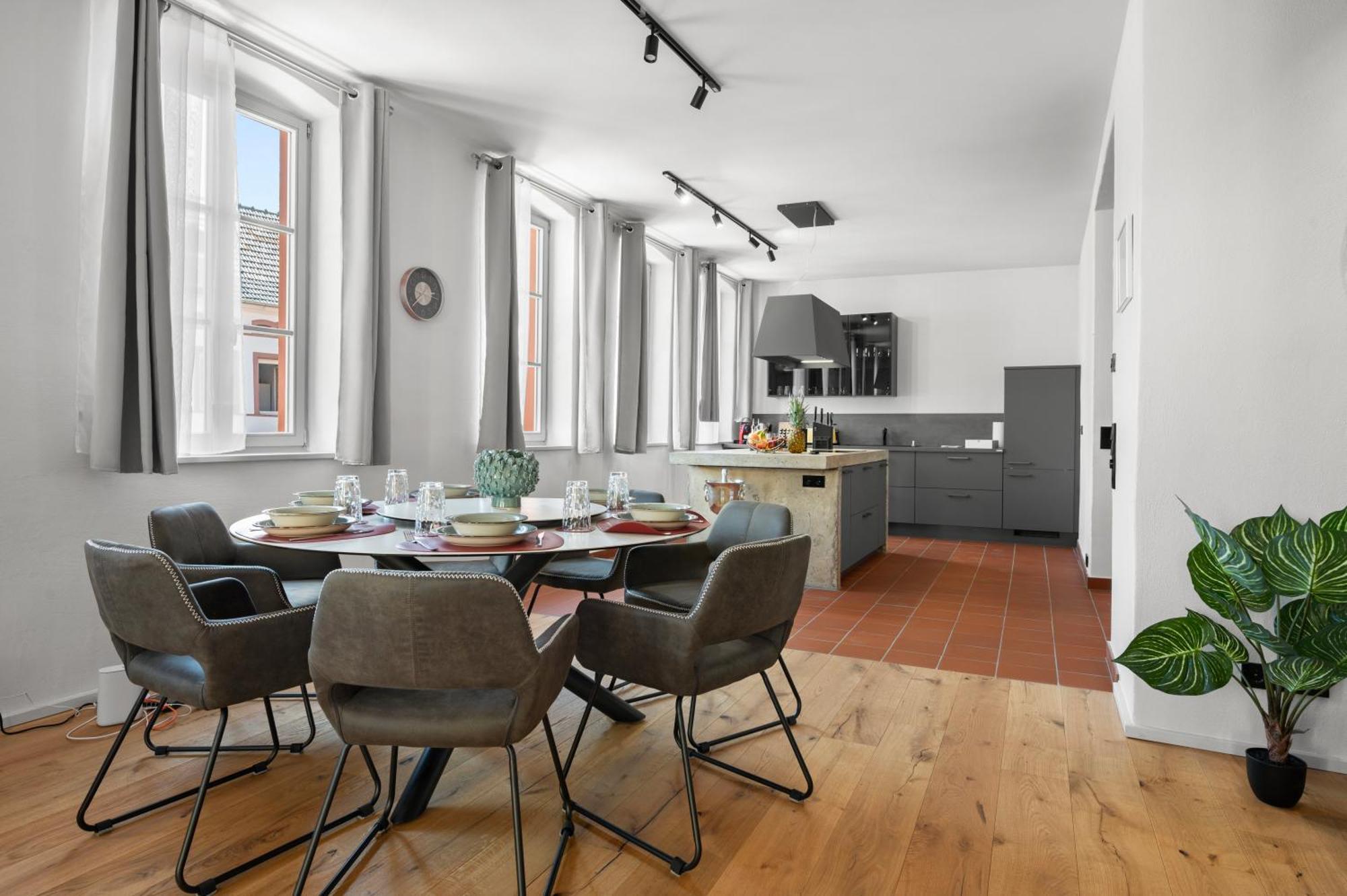 Lit Living Gruenstadt - Luxury- Style Boutique Apartments المظهر الخارجي الصورة
